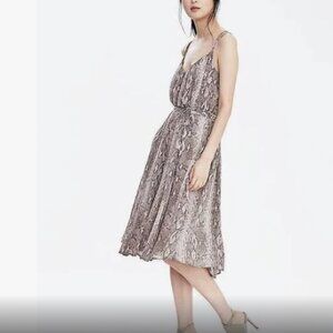 NWT BANANA REPUBLIC Snakeskin Lining Chiffon Strappy Dress - M